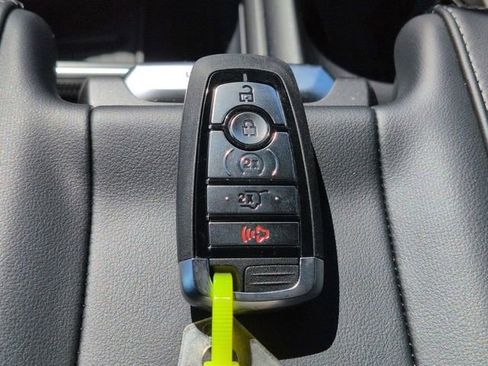 New 2025 Ford Expedition Platinum w/ Stealth Performance Package image 33