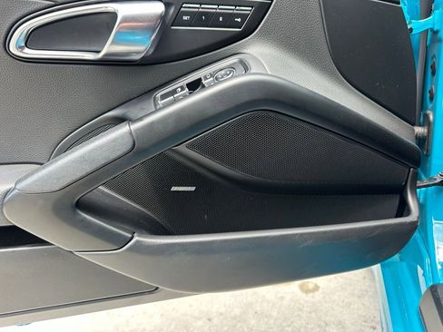 Certified 2017 Porsche 718 Boxster image 19