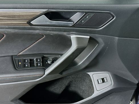 Used 2024 Volkswagen Tiguan Wolfsburg Edition image 15