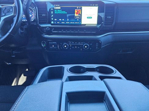 Used 2024 Chevrolet Silverado 2500 LT image 10