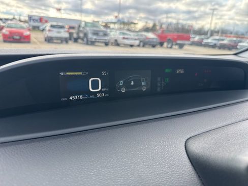 Used 2018 Toyota Prius Two w/ Prius Two Safety Plus Package image 16