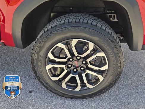 New 2026 GMC Canyon AT4 w/ Technology Plus Package AWD/4WD image 7