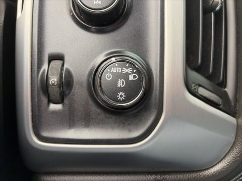 Used 2016 GMC Sierra 1500 SLE w/ SLE Value Package image 23