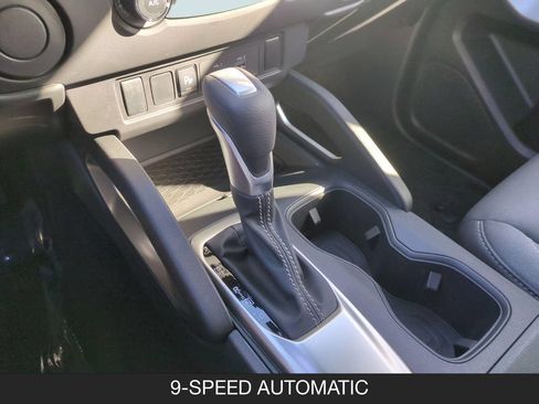 Certified 2025 Nissan Frontier SV RWD image 20