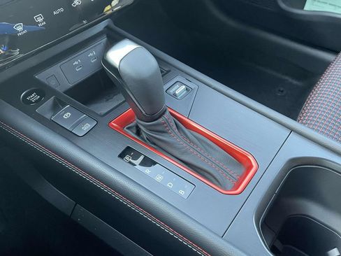 New 2026 Nissan Kicks SR image 30