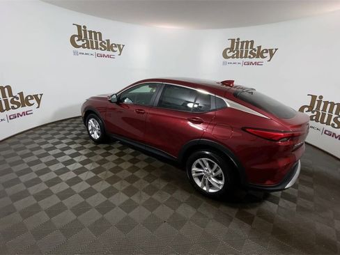 Used 2025 Buick Envista Preferred w/ Convenience I Package image 6