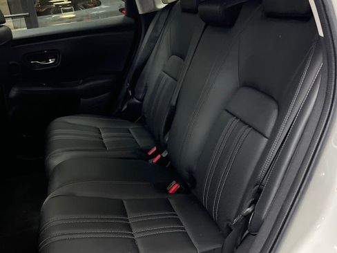 Used 2024 Honda HR-V EX-L image 10