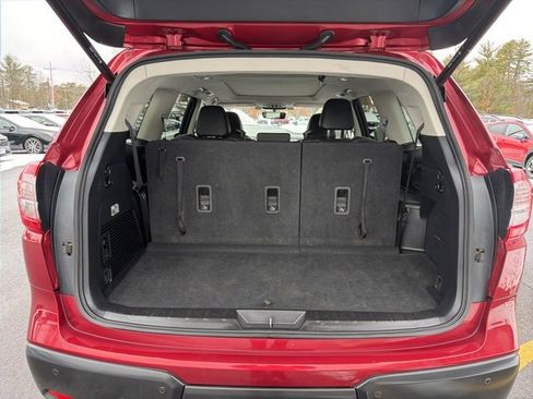 Used 2022 Subaru Ascent Limited w/ Technology Package image 9