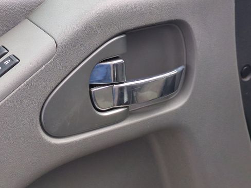 Certified 2021 Nissan Frontier SV RWD image 14