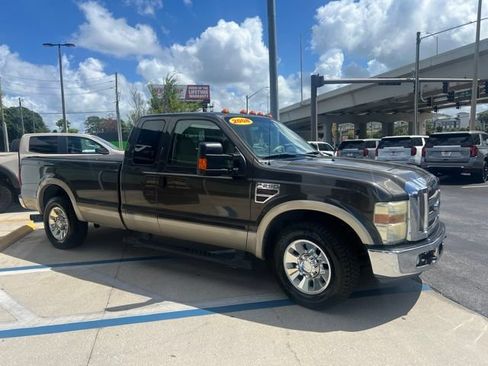 Used 2008 Ford F250 Lariat RWD image 2