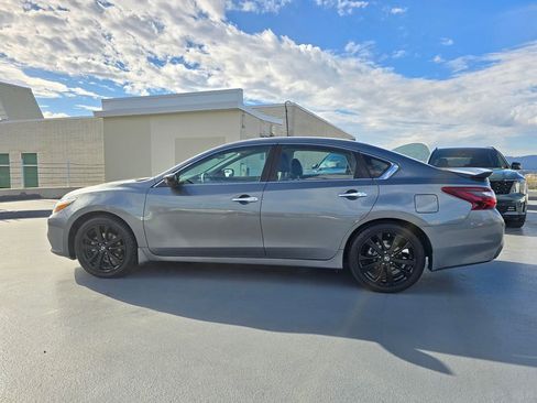 Used 2018 Nissan Altima 2.5 SR w/ SR Midnight Edition image 6