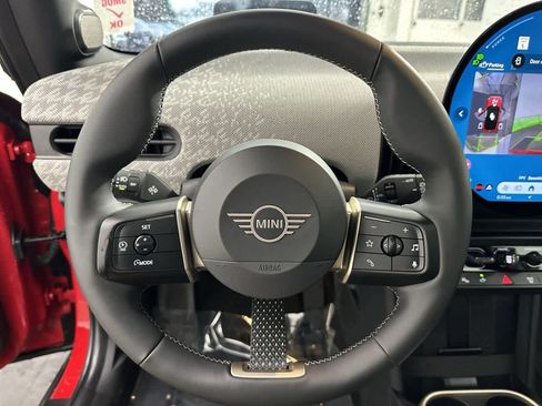 Certified 2025 MINI Cooper 2-Door Hardtop image 13