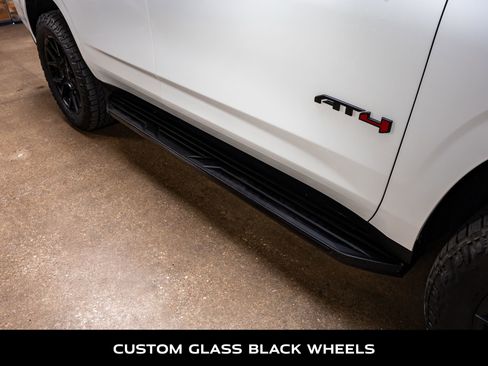 Used 2021 GMC Yukon AT4 w/ Rear Media and Nav Package AWD/4WD image 12