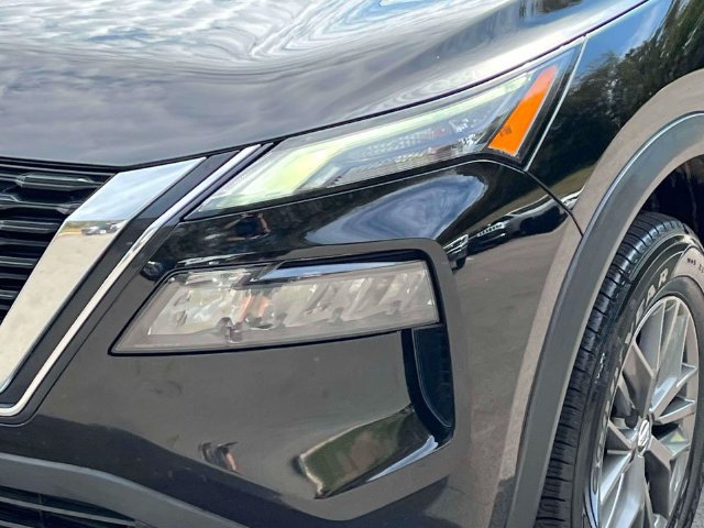 Used 2021 Nissan Rogue S FWD image 9
