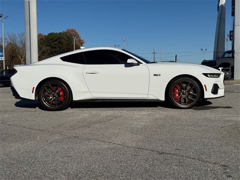Used 2024 Ford Mustang GT Premium image 2