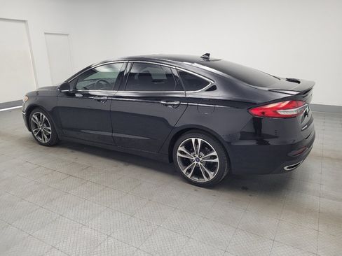 Used 2020 Ford Fusion Titanium image 3