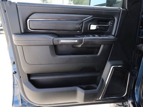 Used 2023 RAM 2500 Limited AWD/4WD image 12