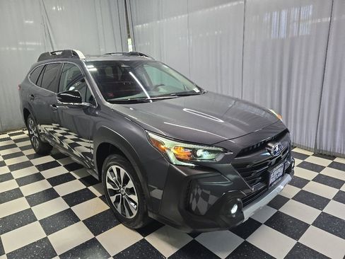 Certified 2024 Subaru Outback Limited AWD/4WD image 3
