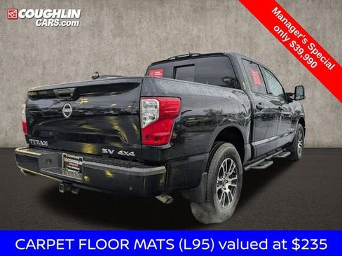 Certified 2024 Nissan Titan SV w/ SV Convenience Package image 9