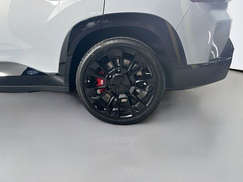 New 2026 BMW XM Label Red image 31