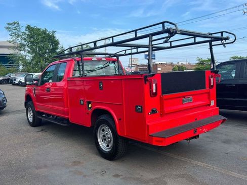 Used 2021 Ford F350 XL w/ Power Equipment Group AWD/4WD image 9