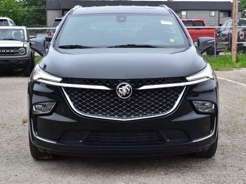 Used 2023 Buick Enclave Avenir w/ Avenir Technology Package AWD/4WD image 2
