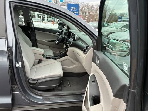 Used 2019 Hyundai Tucson SE w/ Cargo Package image 20