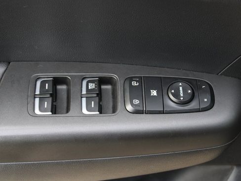 Used 2020 Kia Sportage LX image 10