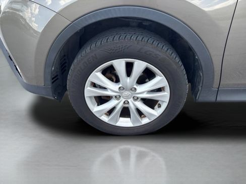 Used 2015 Toyota RAV4 Limited FWD image 36