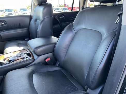 Used 2024 Nissan Armada SL w/ Captain's Chairs Package image 18