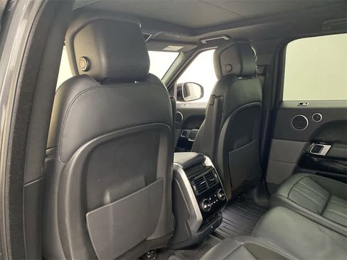 Used 2022 Land Rover Range Rover Sport HST image 16