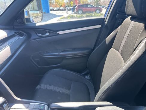 Used 2019 Honda Civic Sport image 19
