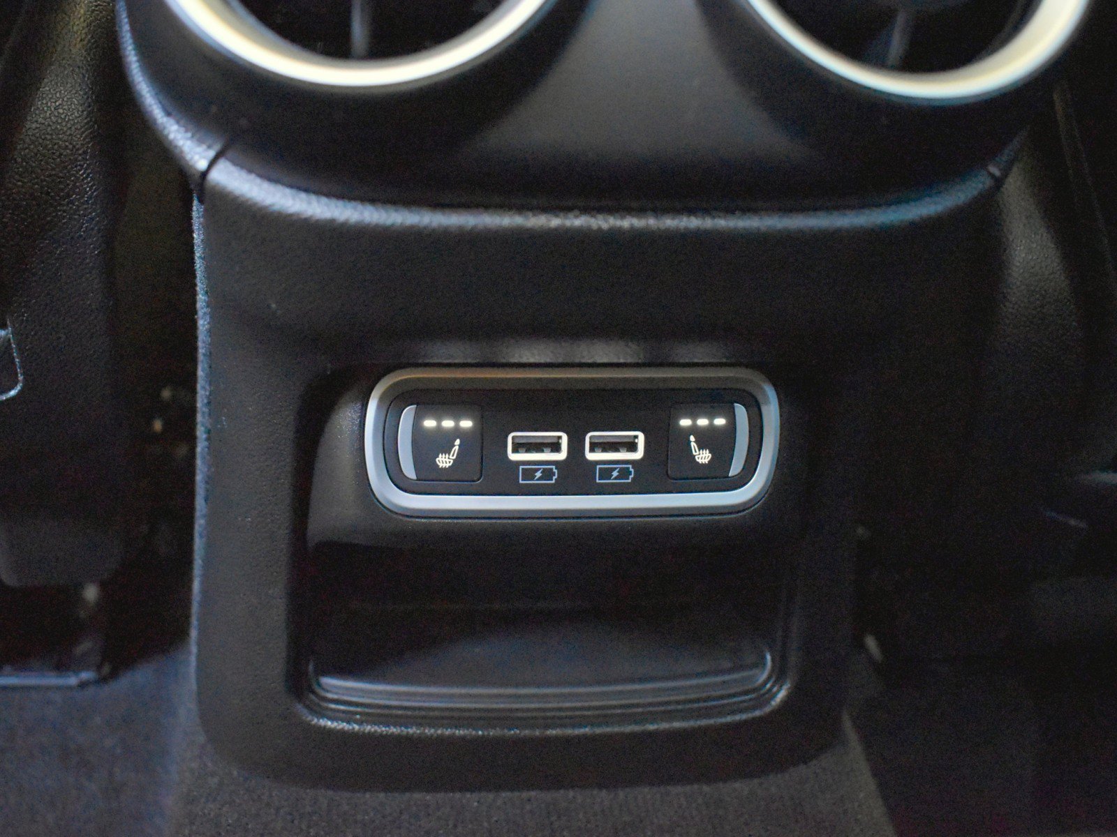 Used 2022 Alfa Romeo Stelvio Ti w/ Active Assist Plus Package AWD/4WD image 31