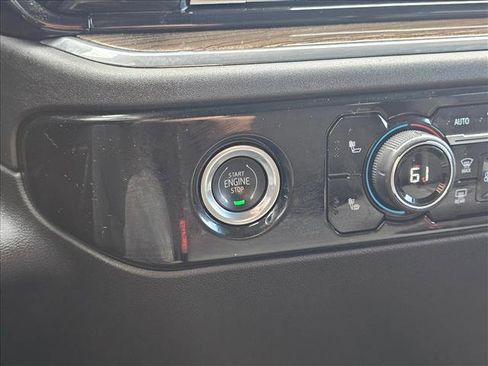 Used 2023 Chevrolet Silverado 1500 LT AWD/4WD image 27