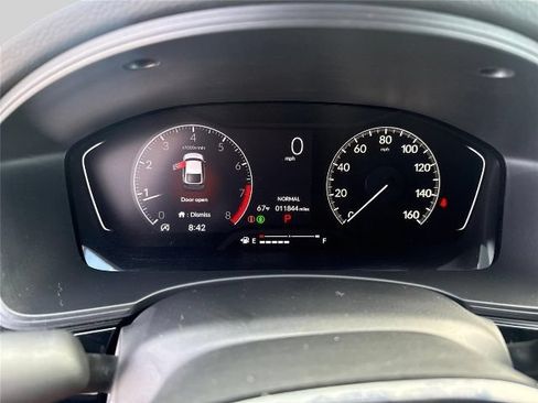 Used 2023 Honda Civic Sport image 11