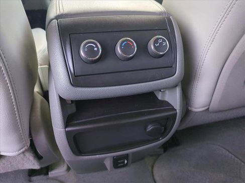 Used 2017 Buick Enclave Leather image 15