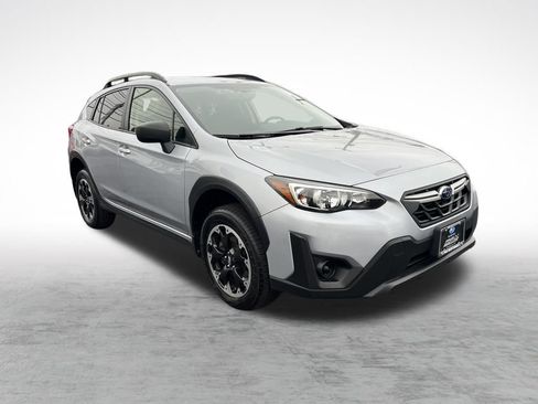 Used 2023 Subaru Crosstrek 2.0i image 4