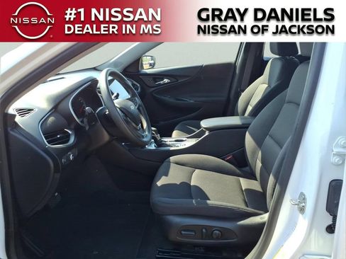 Used 2024 Chevrolet Malibu LT FWD image 22