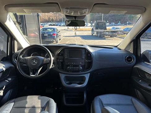 Used 2021 Mercedes-Benz Metris Passenger image 26