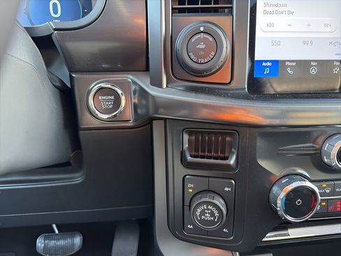 Used 2024 Ford F150 Lariat image 27