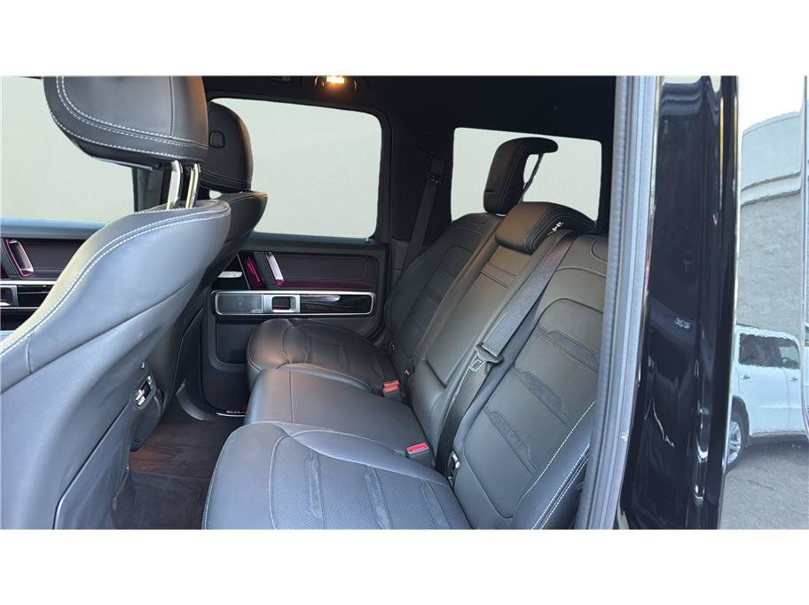 Used 2025 Mercedes-Benz G 63 AMG 4MATIC image 12