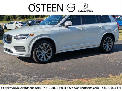 Used 2022 Volvo XC90 T6 Momentum