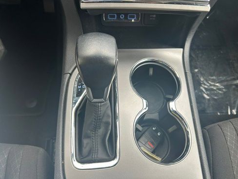 Used 2022 Jeep Grand Cherokee Laredo E RWD image 24