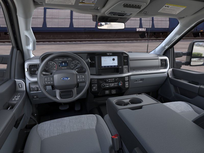 New 2026 Ford F350 XLT w/ 360-Degree Camera Package AWD/4WD image 9