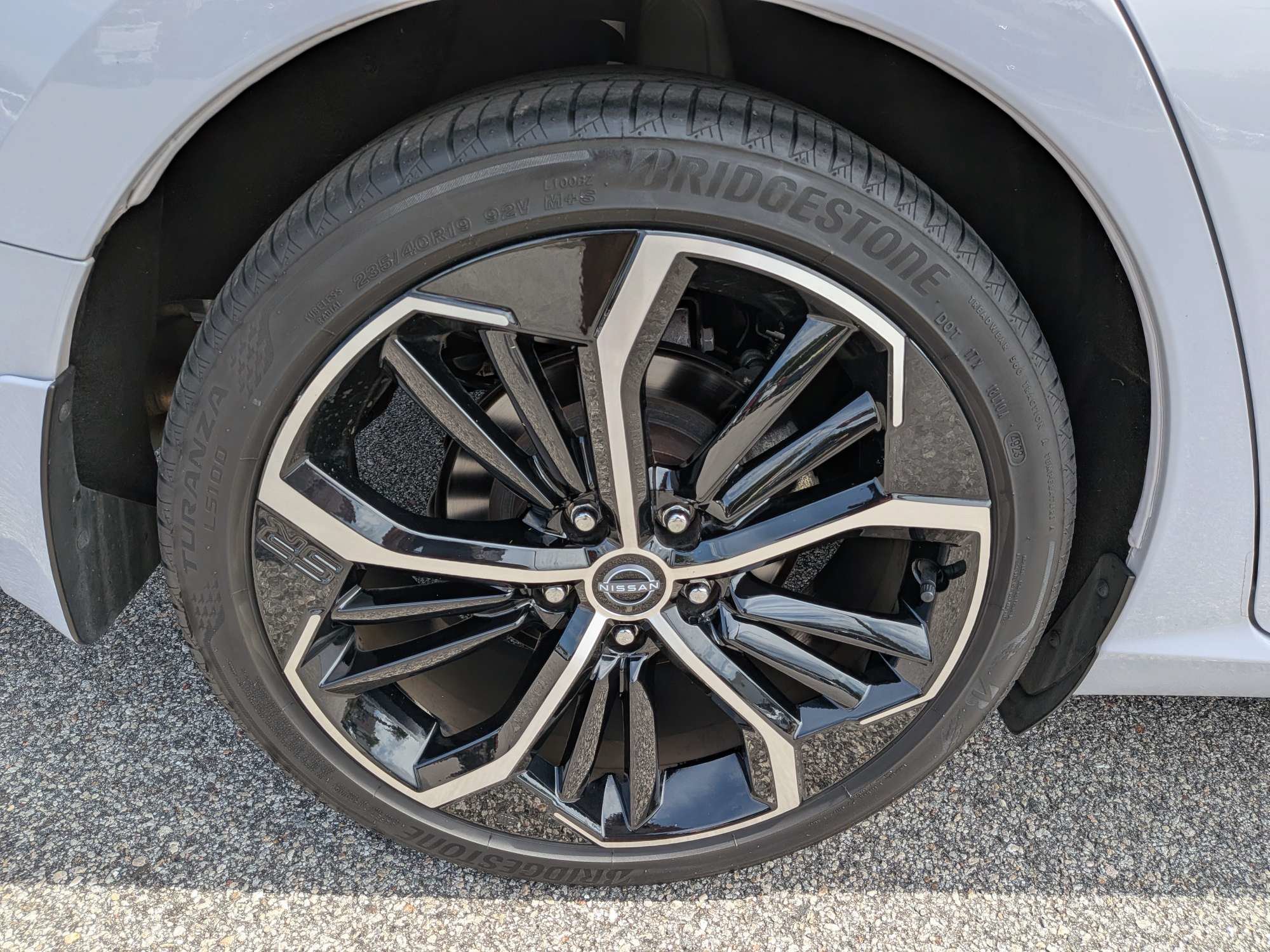 Used 2024 Nissan Altima 2.5 SR w/ SR Premium Package FWD image 12