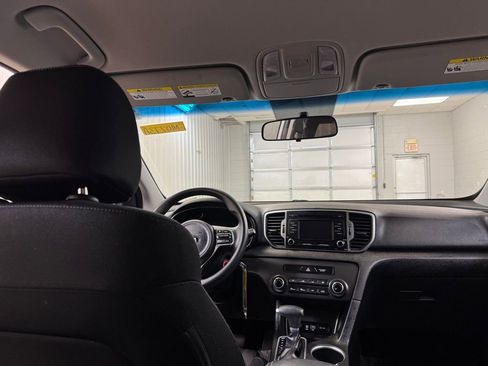 Used 2019 Kia Sportage LX image 20