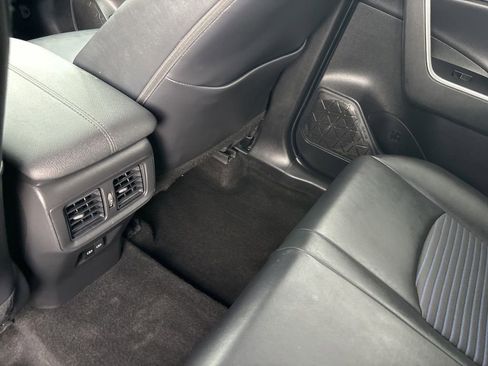 Used 2022 Toyota RAV4 XSE w/ XSE Grade Weather Package AWD/4WD image 34