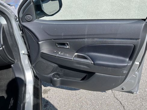 Used 2026 Mitsubishi Outlander Sport ES image 21