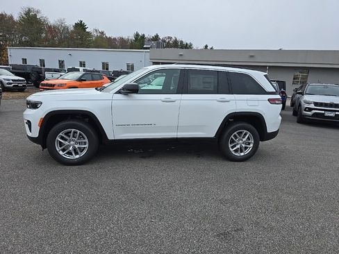 New 2025 Jeep Grand Cherokee Laredo X image 4