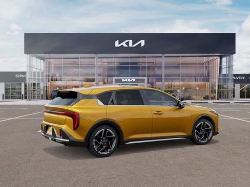 New 2026 Kia K4 GT-Line image 7